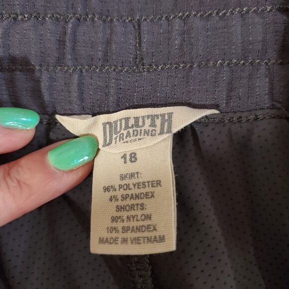 Duluth Trading Co Breezeshooter Skort Plus Size 18 Gray Pockets Active Stretch - Picture 7 of 10